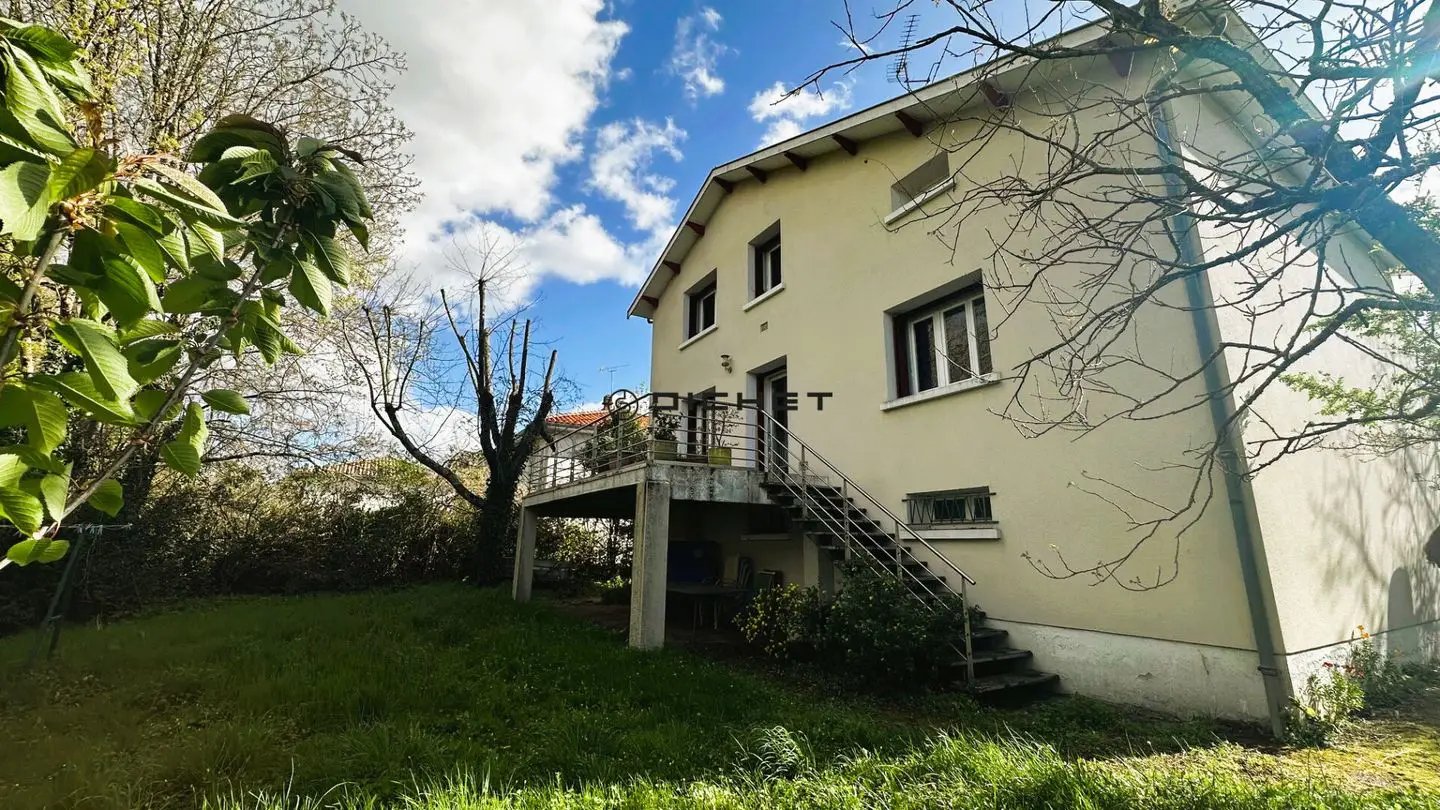 Maison à vendre, 122m², Angoulême