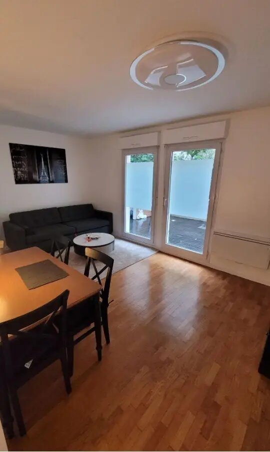 Appartement à louer, 32m², Clichy