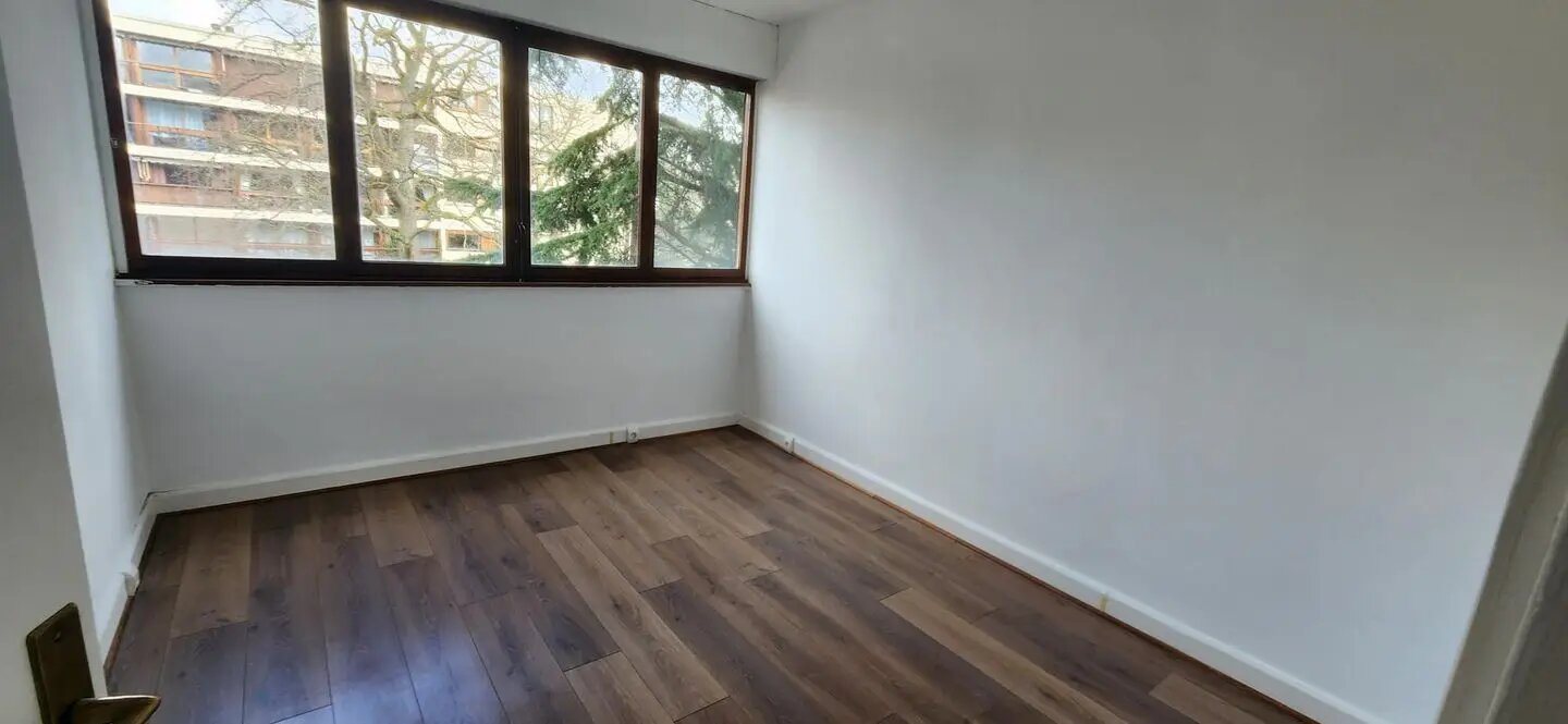 Appartement à louer, 73m², La Celle-Saint-Cloud