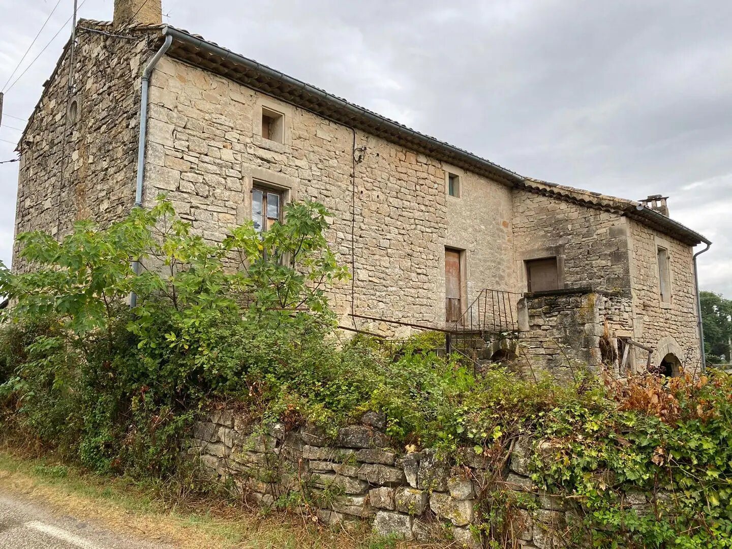 Maison à vendre, 260m², Issirac