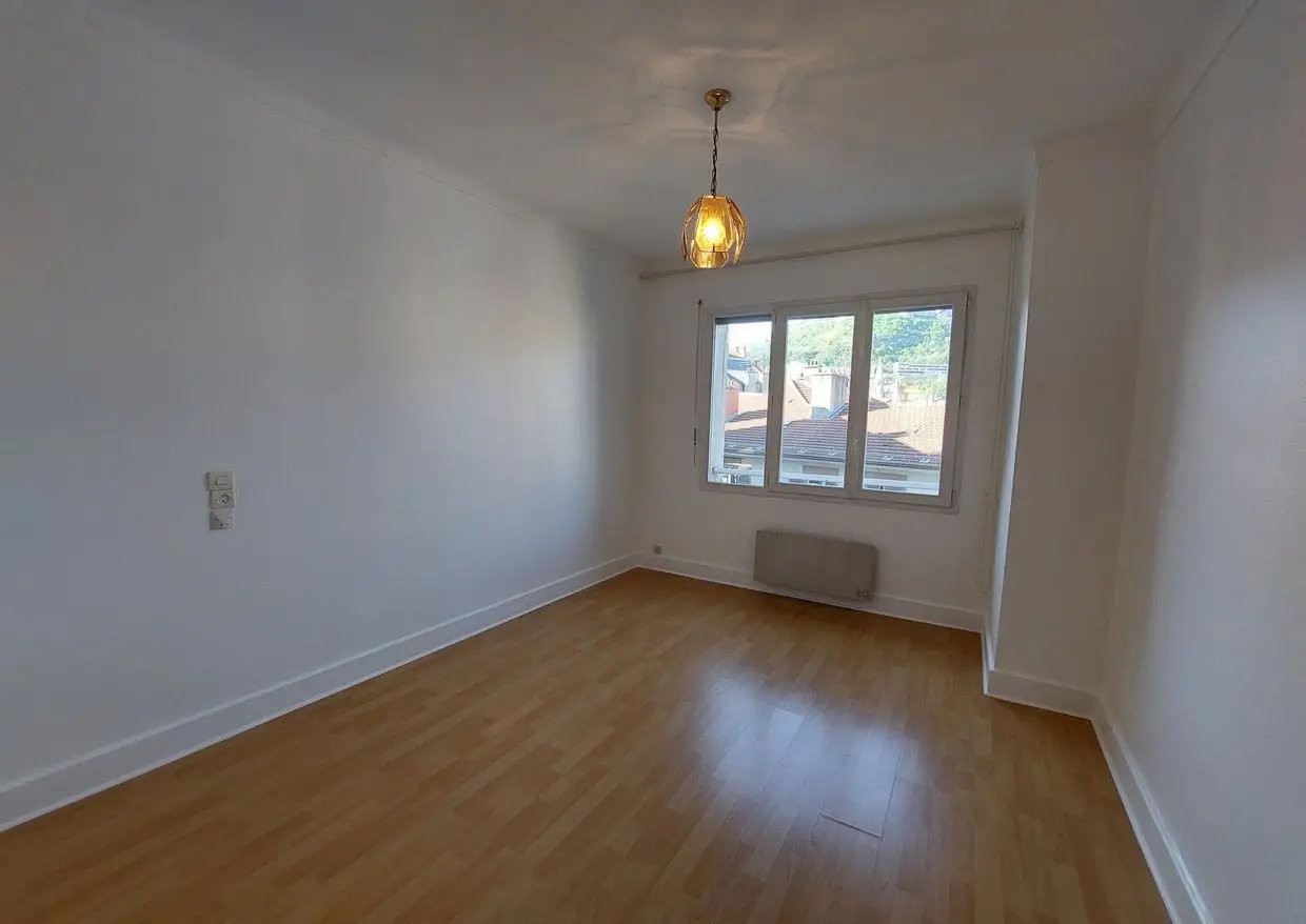 Appartement à louer, 97m², Grenoble