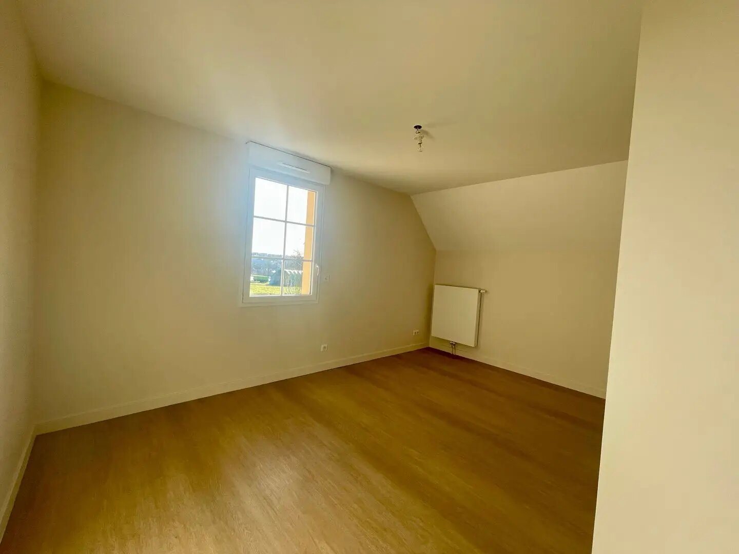 Maison à louer, 67m², Prémilhat