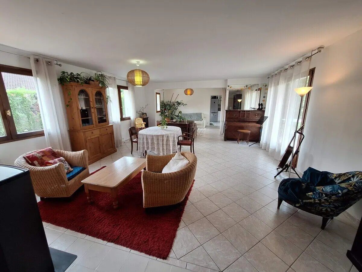 Maison à vendre, 115m², Challes-les-Eaux