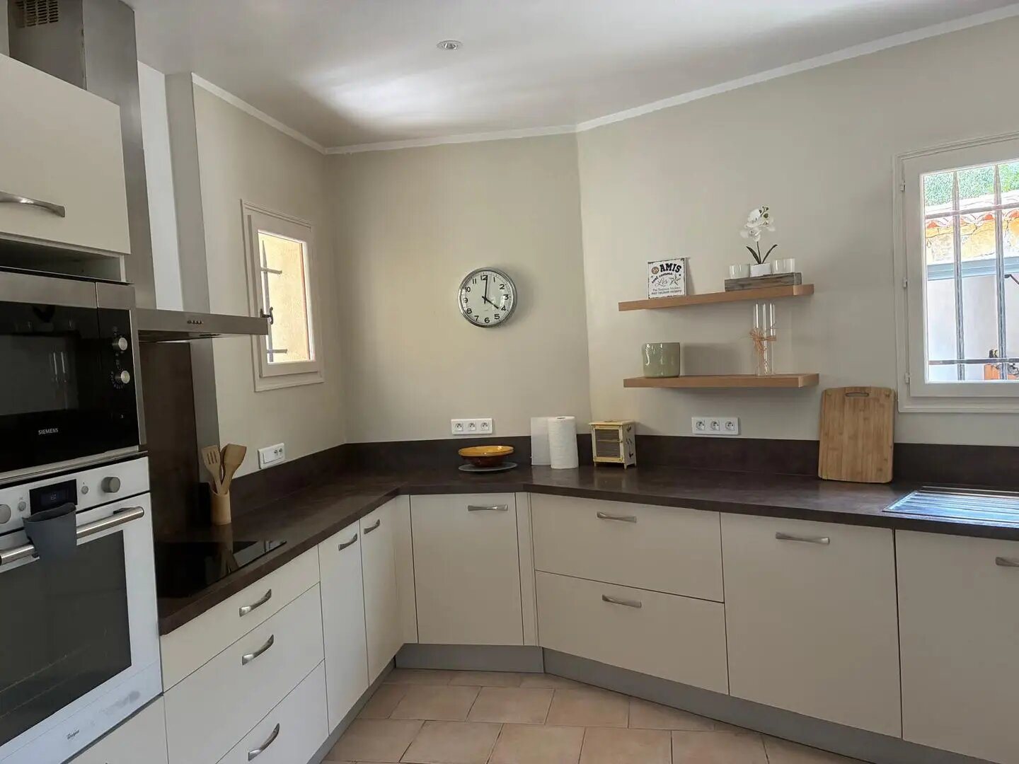 Maison à louer, 170m², Opio