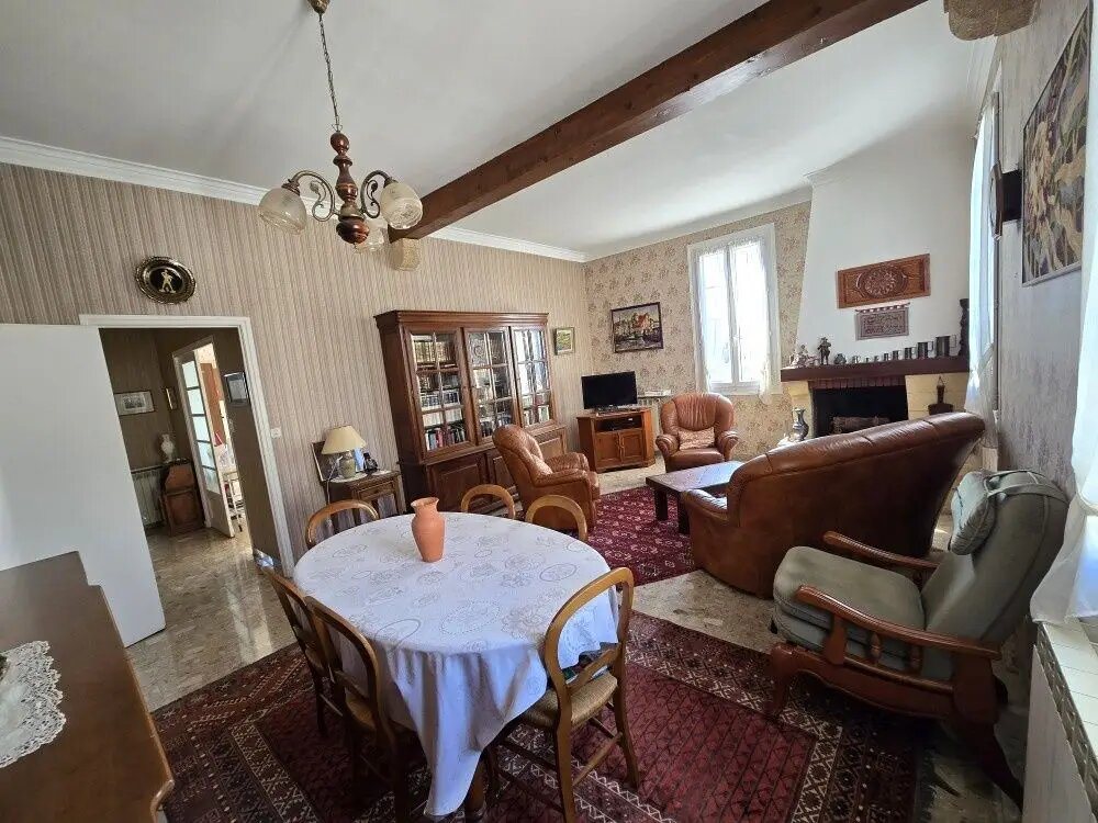 Maison à vendre, 128m², Nîmes