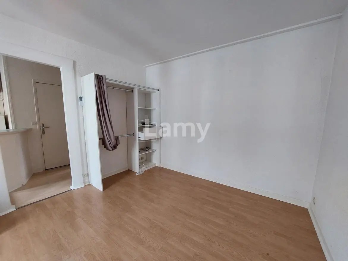Appartement à louer, 26m², Reims