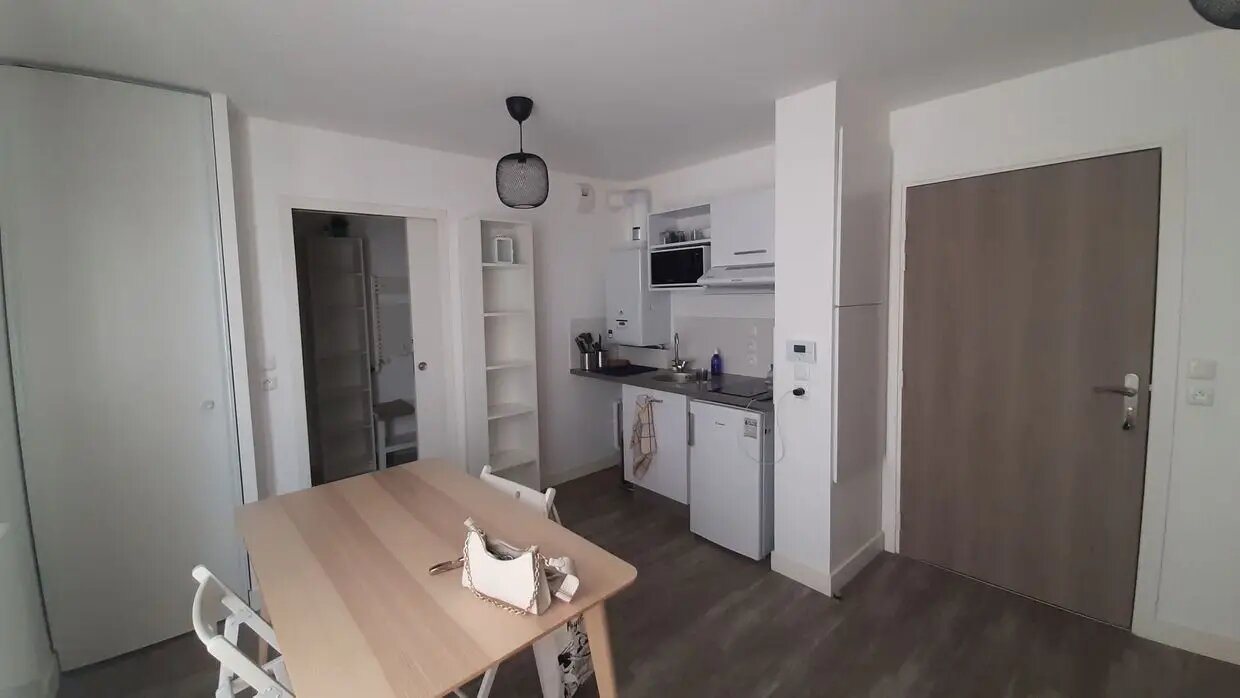 Appartement à louer, 21m², Talence