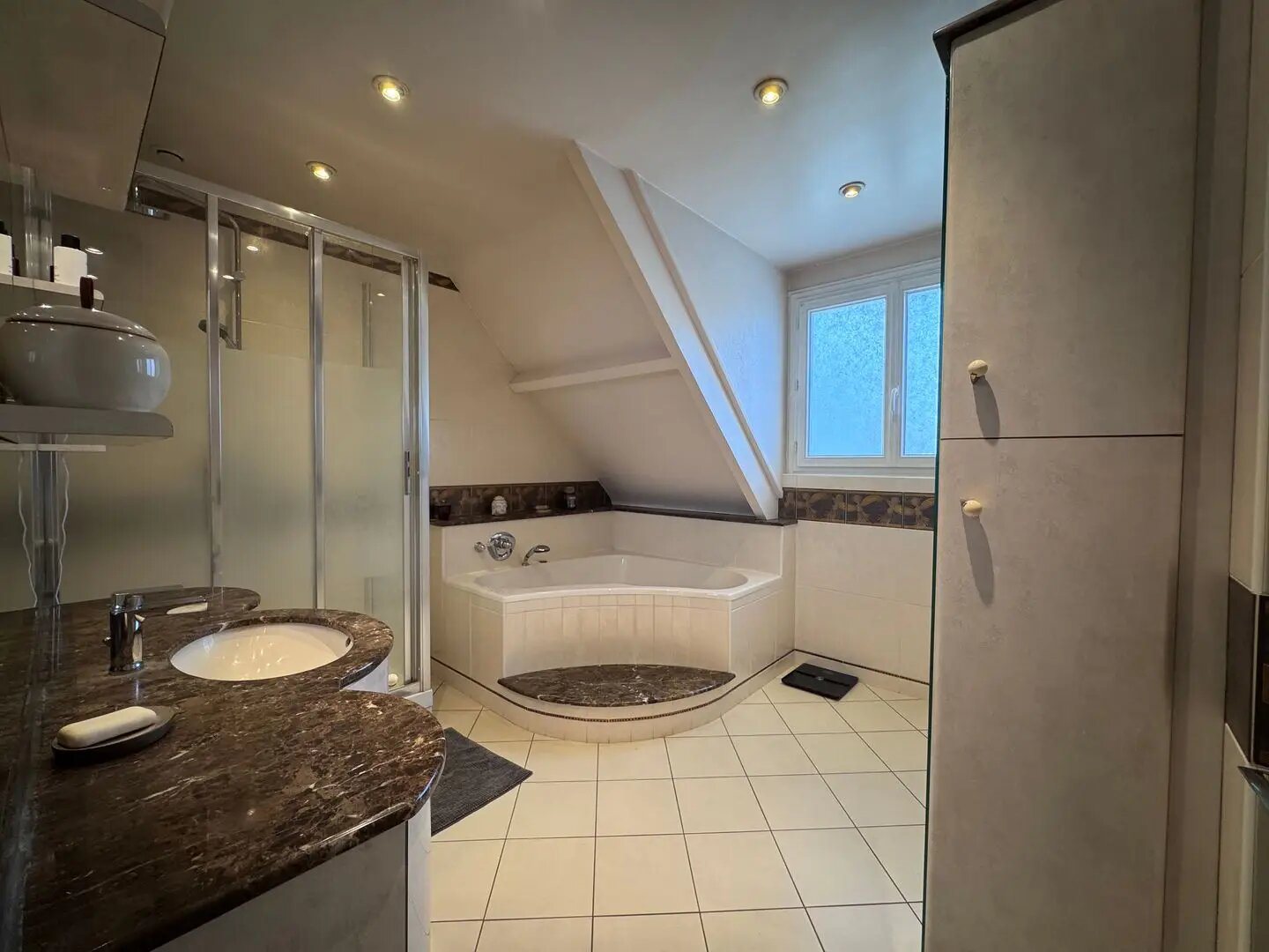 Maison à louer, 132m², Éragny