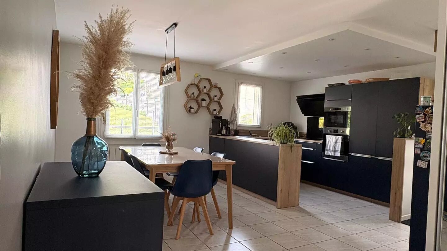 Maison à vendre, 107m², Notre-Dame-de-Bondeville
