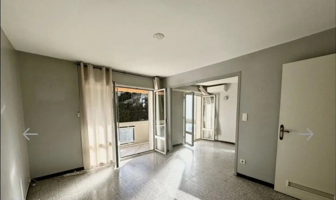 Appartement à vendre, 67m², Nîmes