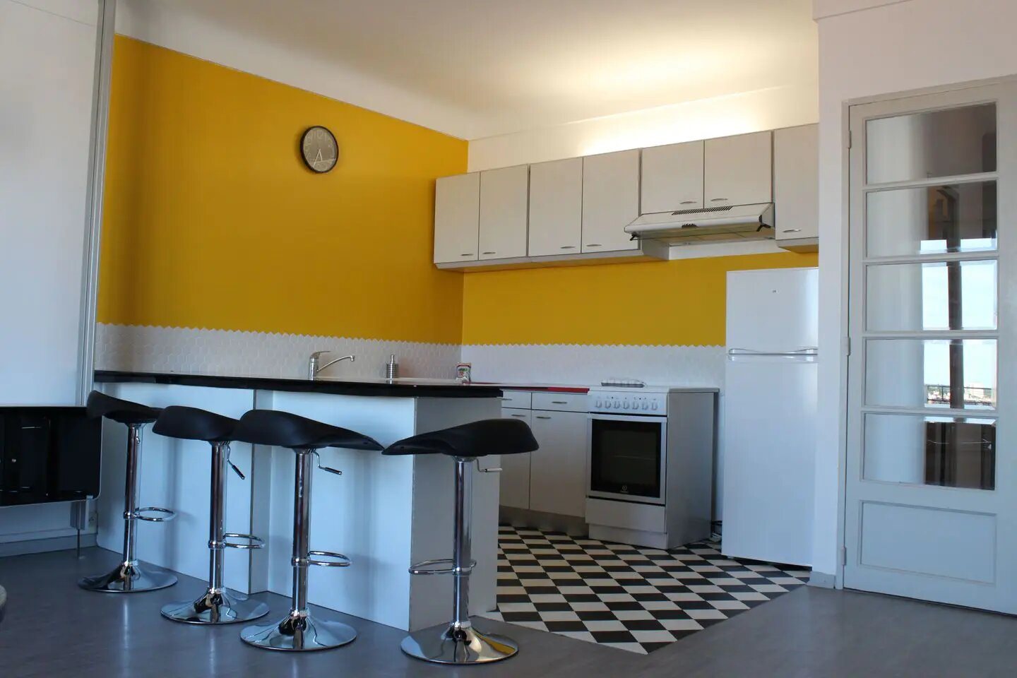 Appartement à louer, 76m², Nîmes