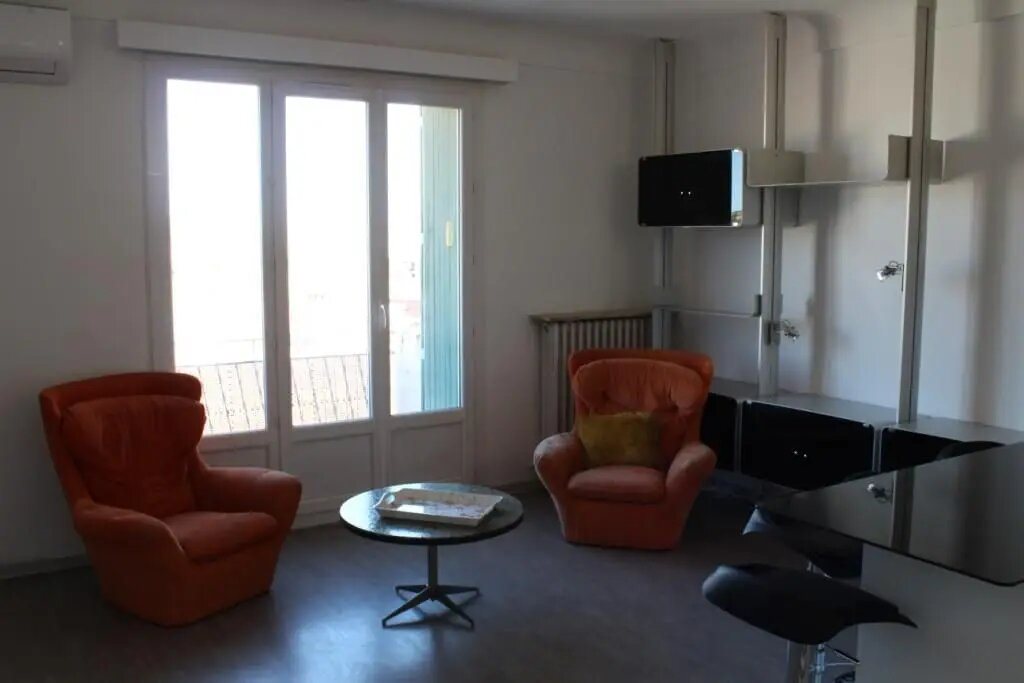 Appartement à louer, 76m², Nîmes