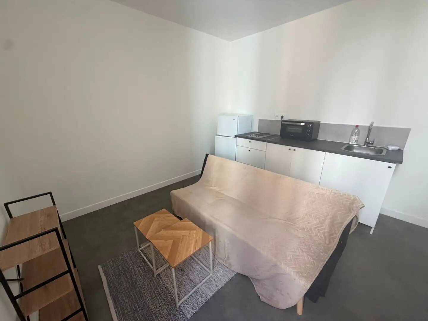 Appartement à louer, 16m², Béziers