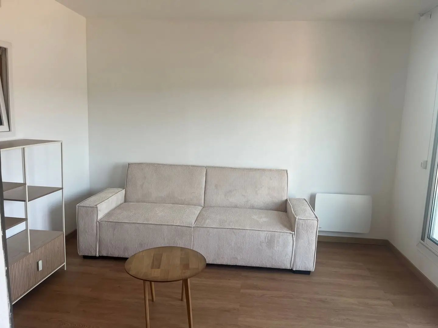 Appartement à louer, 49m², Carros