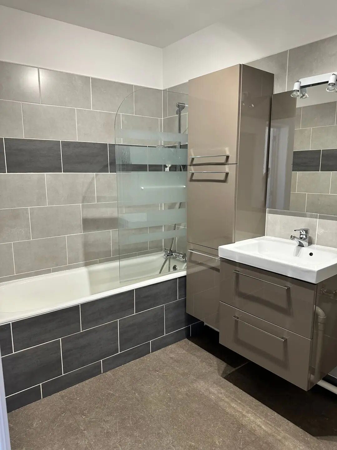 Appartement à louer, 50m², Saint-Max