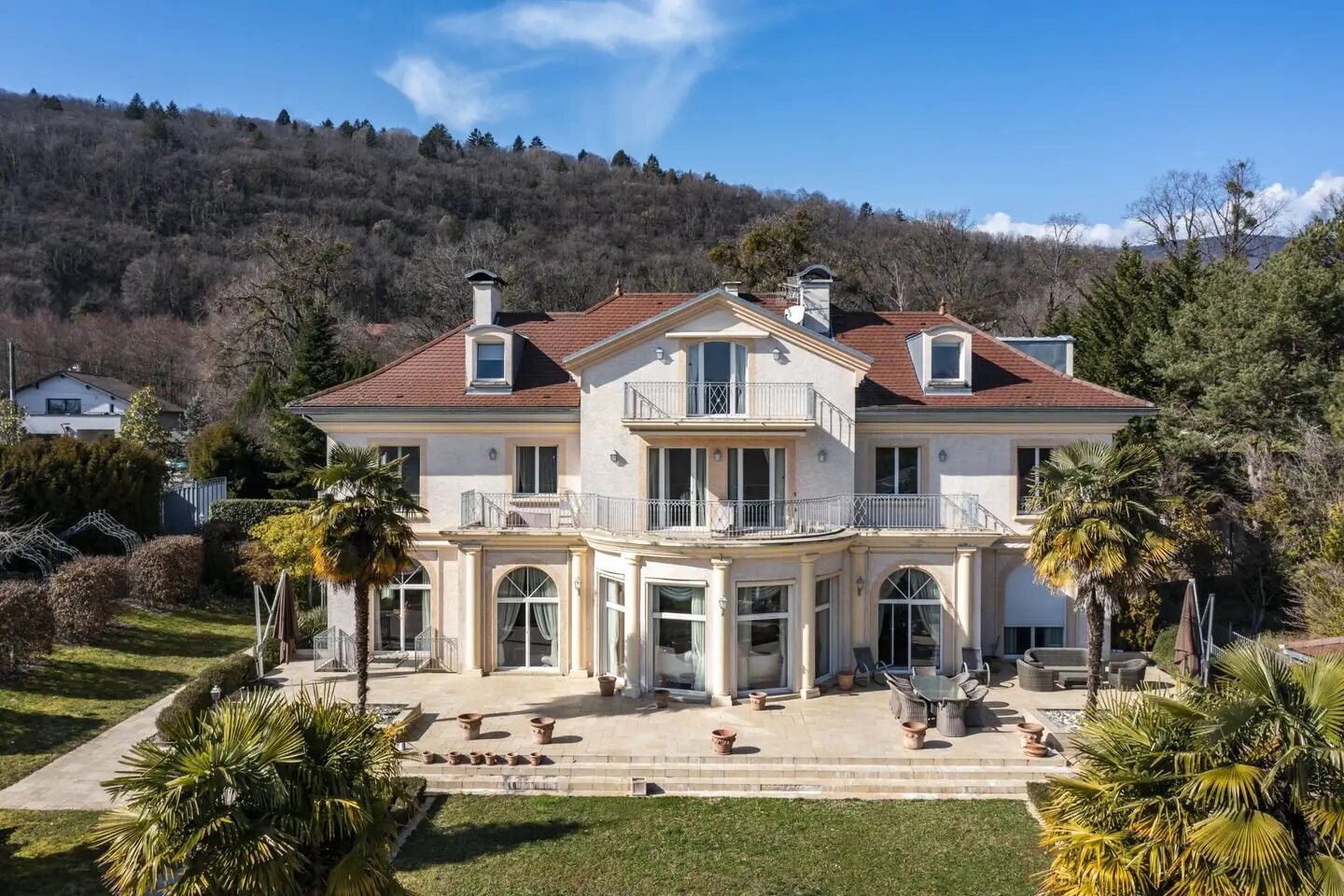 Maison à vendre, 1000m², Divonne-les-Bains