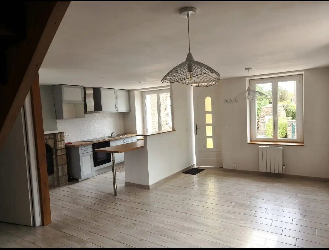 Maison à louer, 80m², Saint-Hélen
