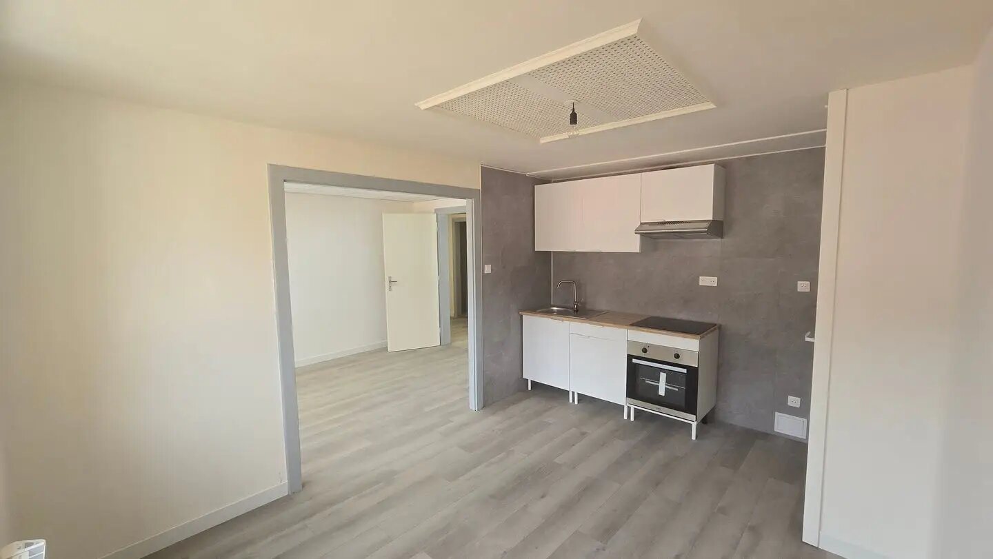 Appartement à louer, 72m², Lutzelbourg
