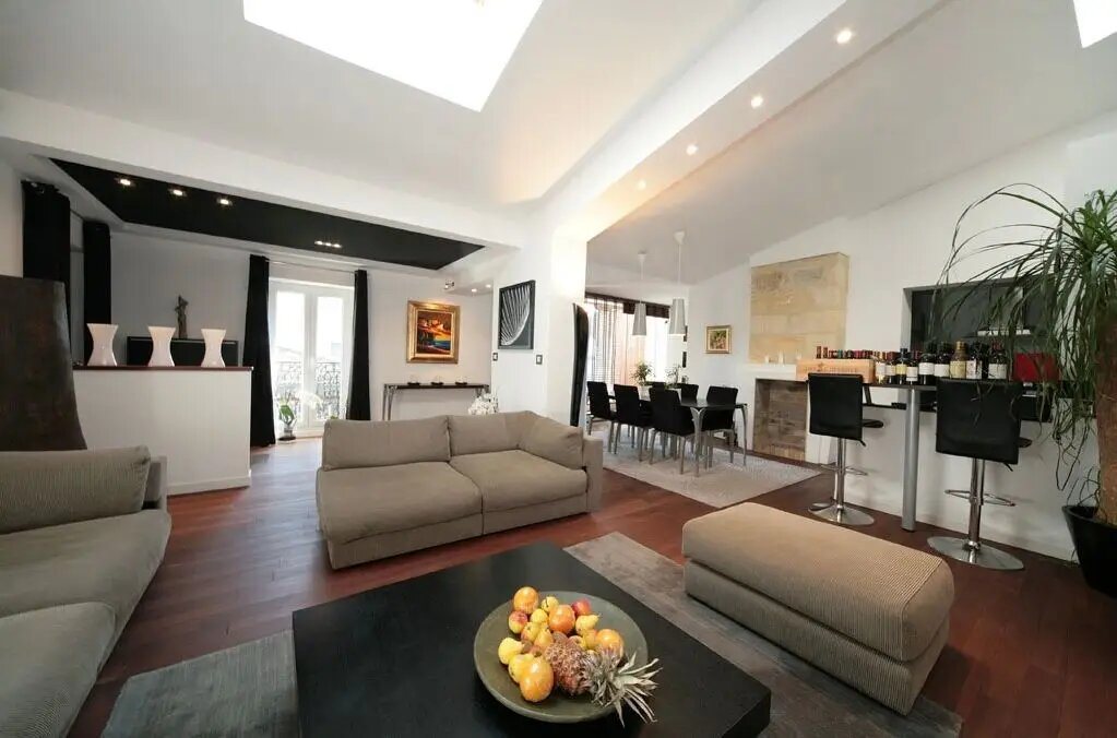 Appartement à louer, 145m², Bordeaux
