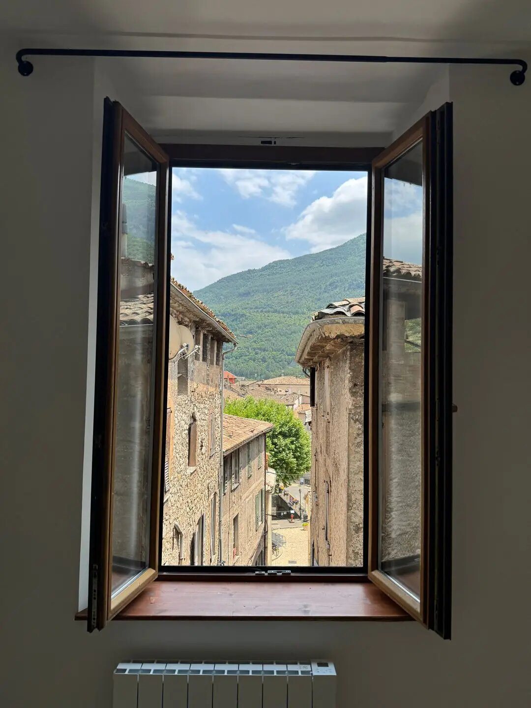 Appartement à louer, 87m², Puget-Théniers