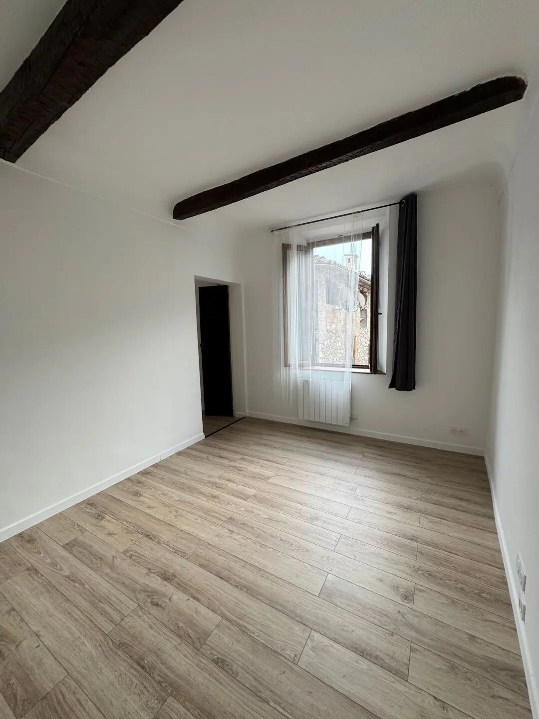 Appartement à louer, 87m², Puget-Théniers