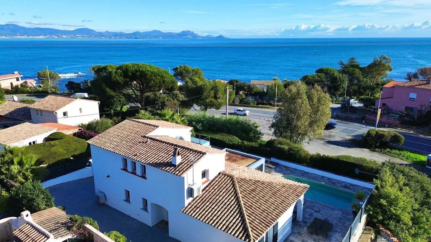 Maison à vendre, 130m², Roquebrune-sur-Argens