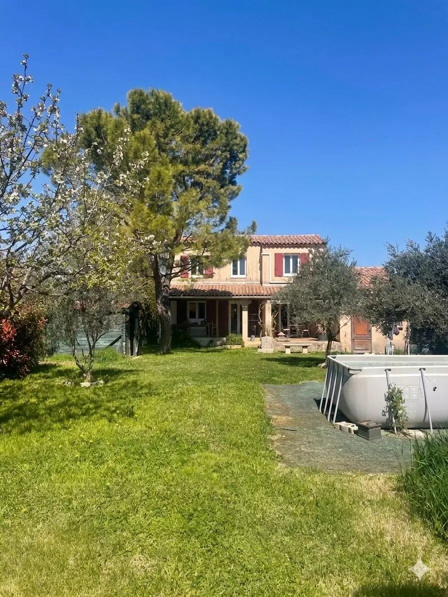 Maison à vendre, 120m², Pernes-les-Fontaines