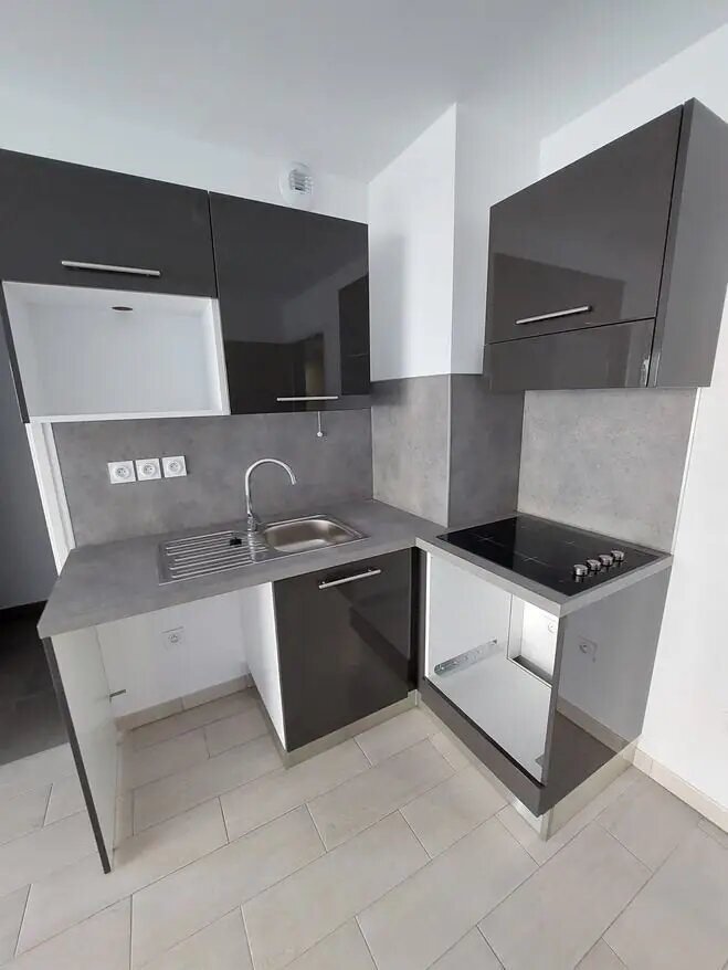 Appartement à louer, 43m², Marseille 8ème