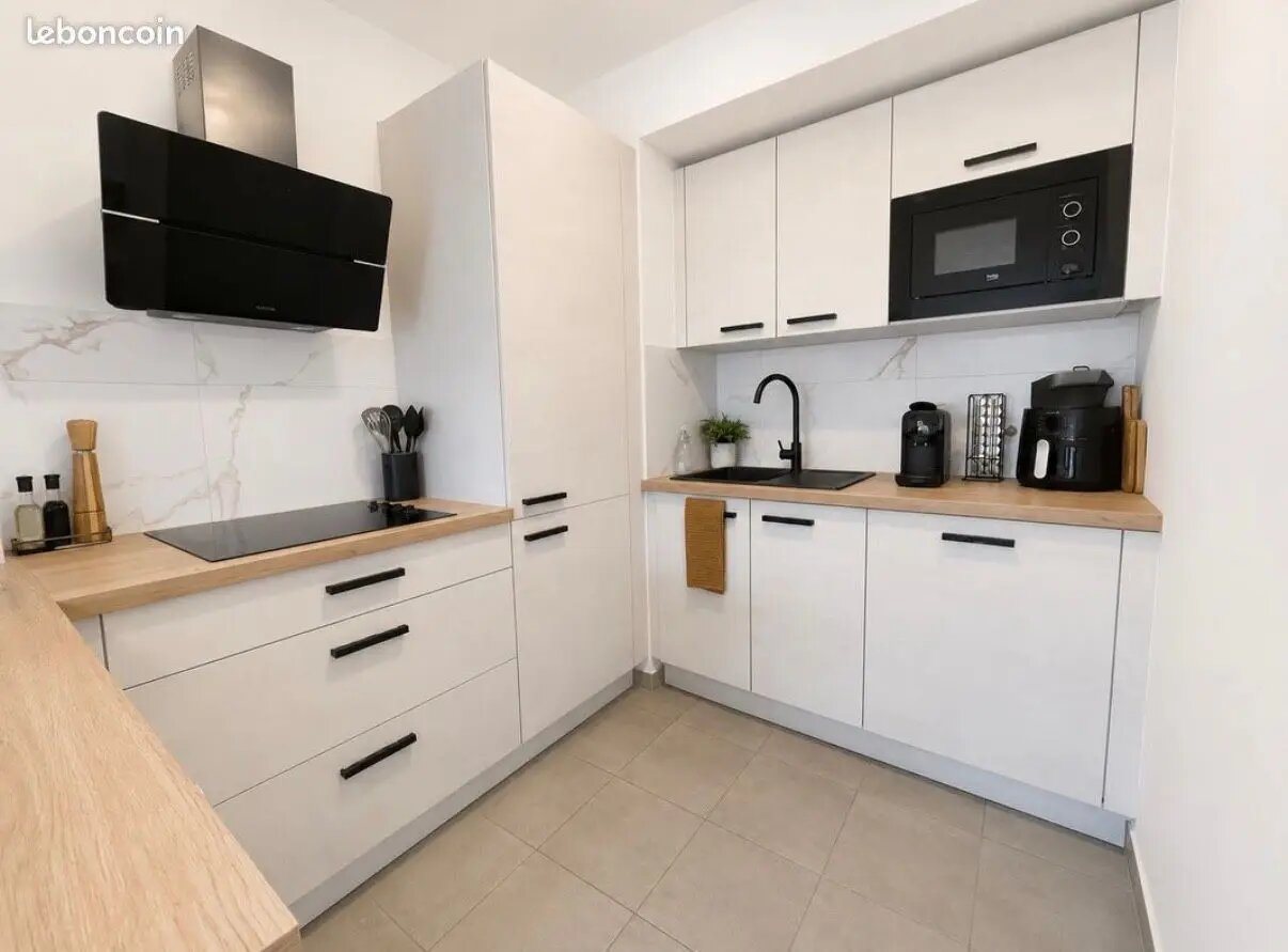 Appartement à louer, 40m², Fréjus
