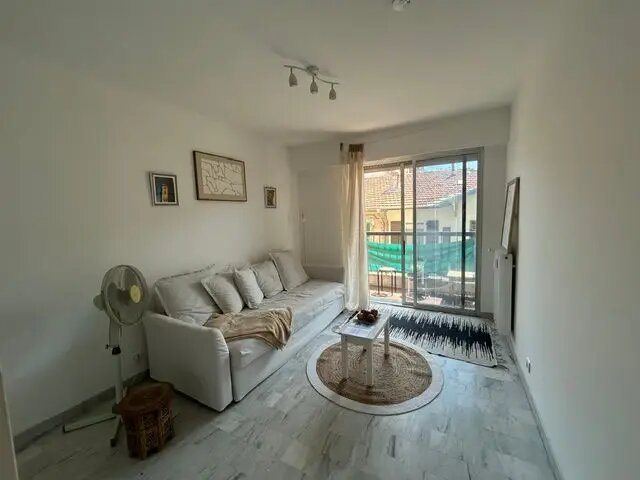 Appartement à louer, 19m², Nice