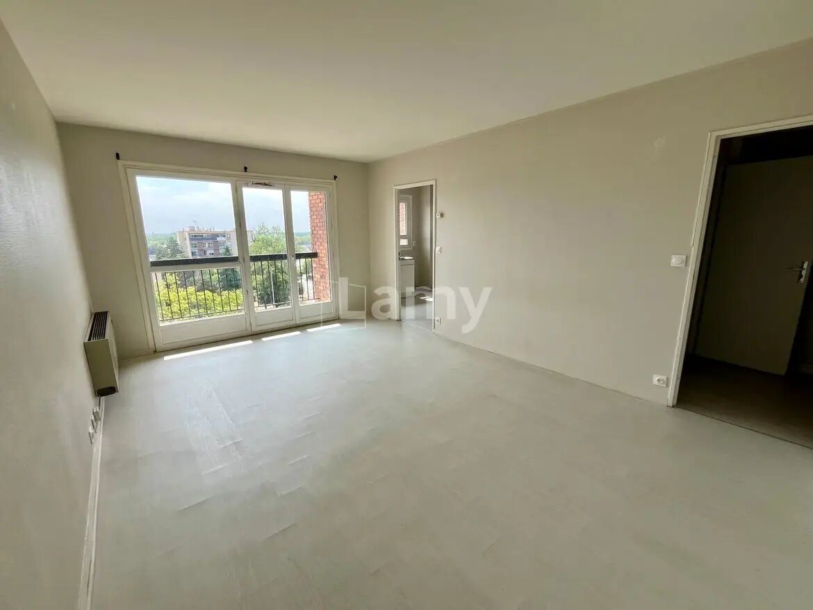 Appartement à louer, 35m², Maurepas