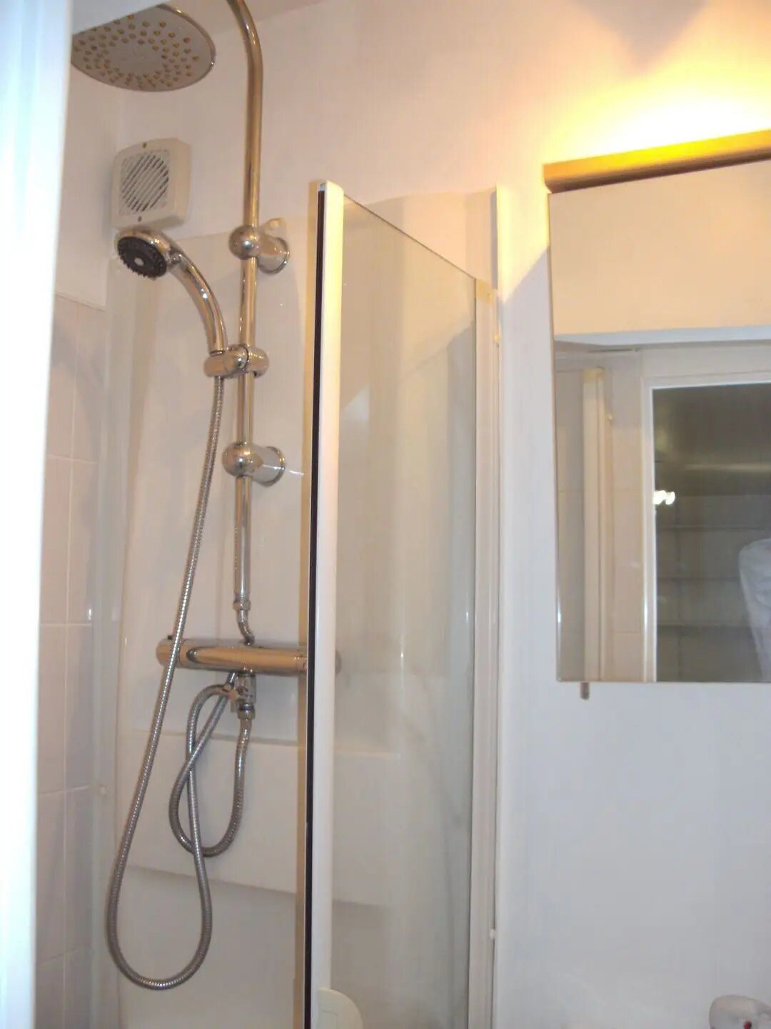 Appartement à louer, 16m², Paris 11ème