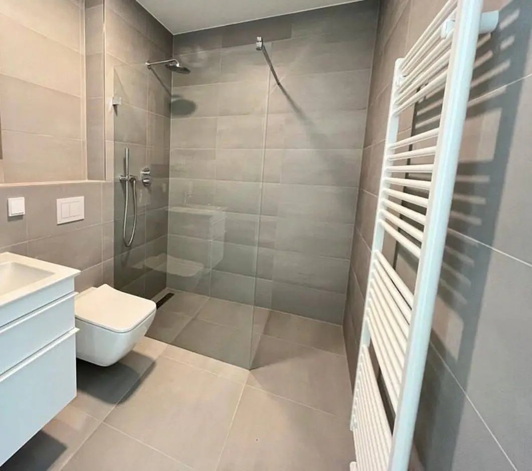 Appartement à louer, 42m², Courbevoie