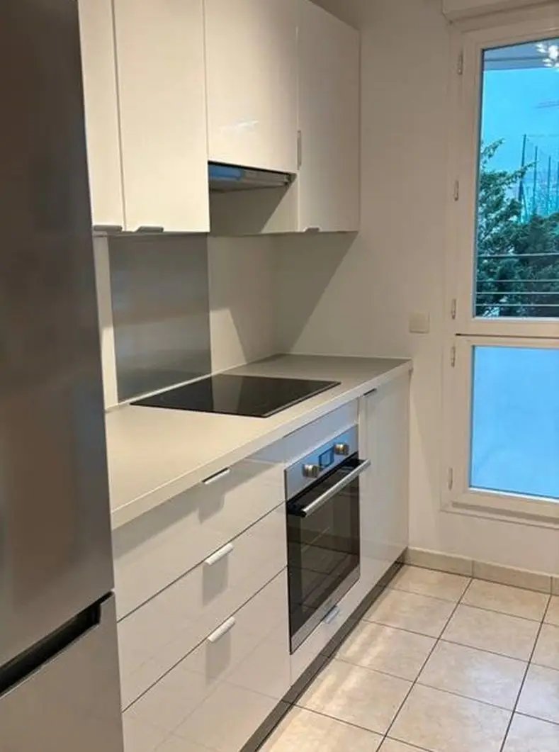 Appartement à louer, 42m², Courbevoie