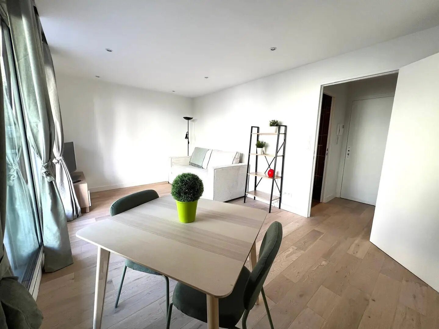 Appartement à louer, 27m², Boulogne-Billancourt