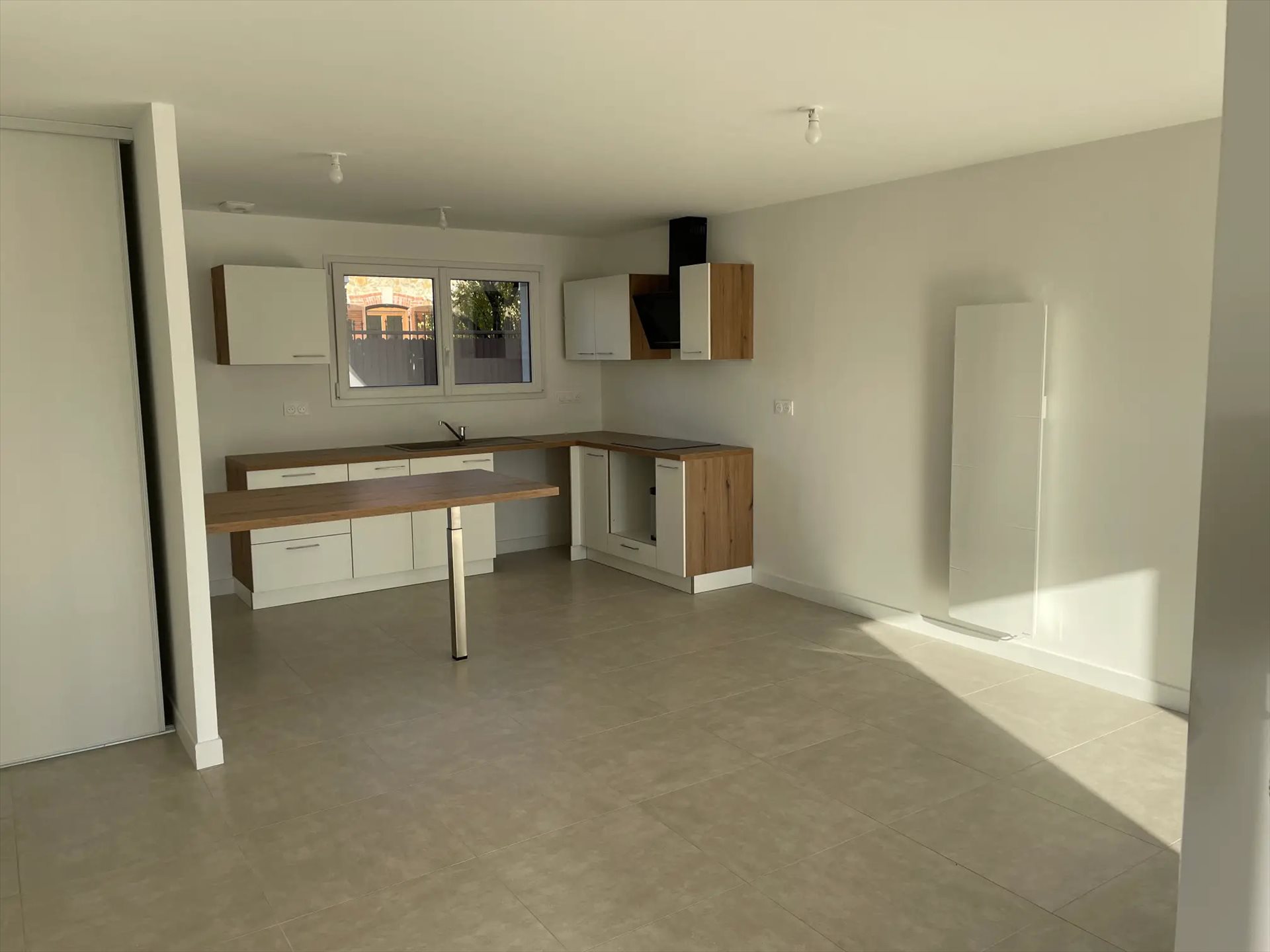 Maison à louer, 80m², Prunay