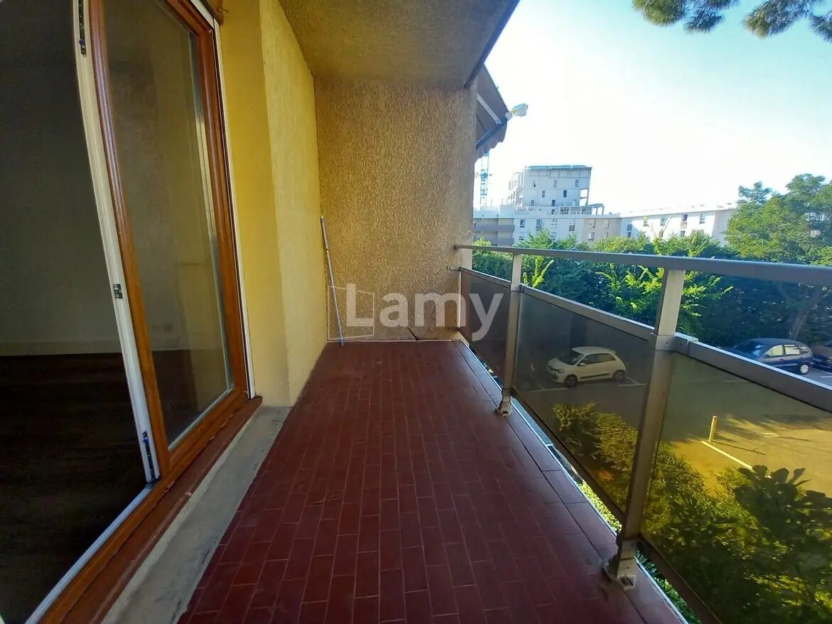 Appartement à louer, 41m², Marseille 9ème