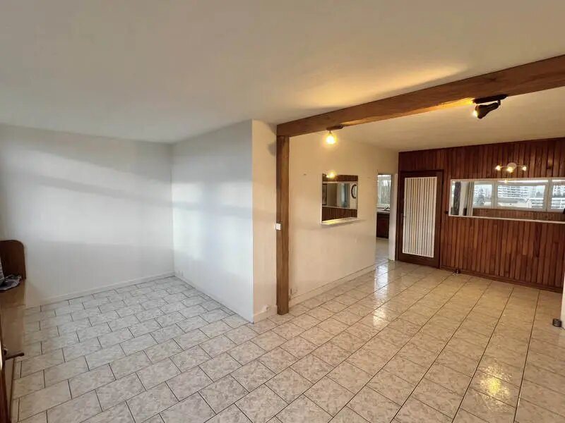Appartement à louer, 70m², Evry