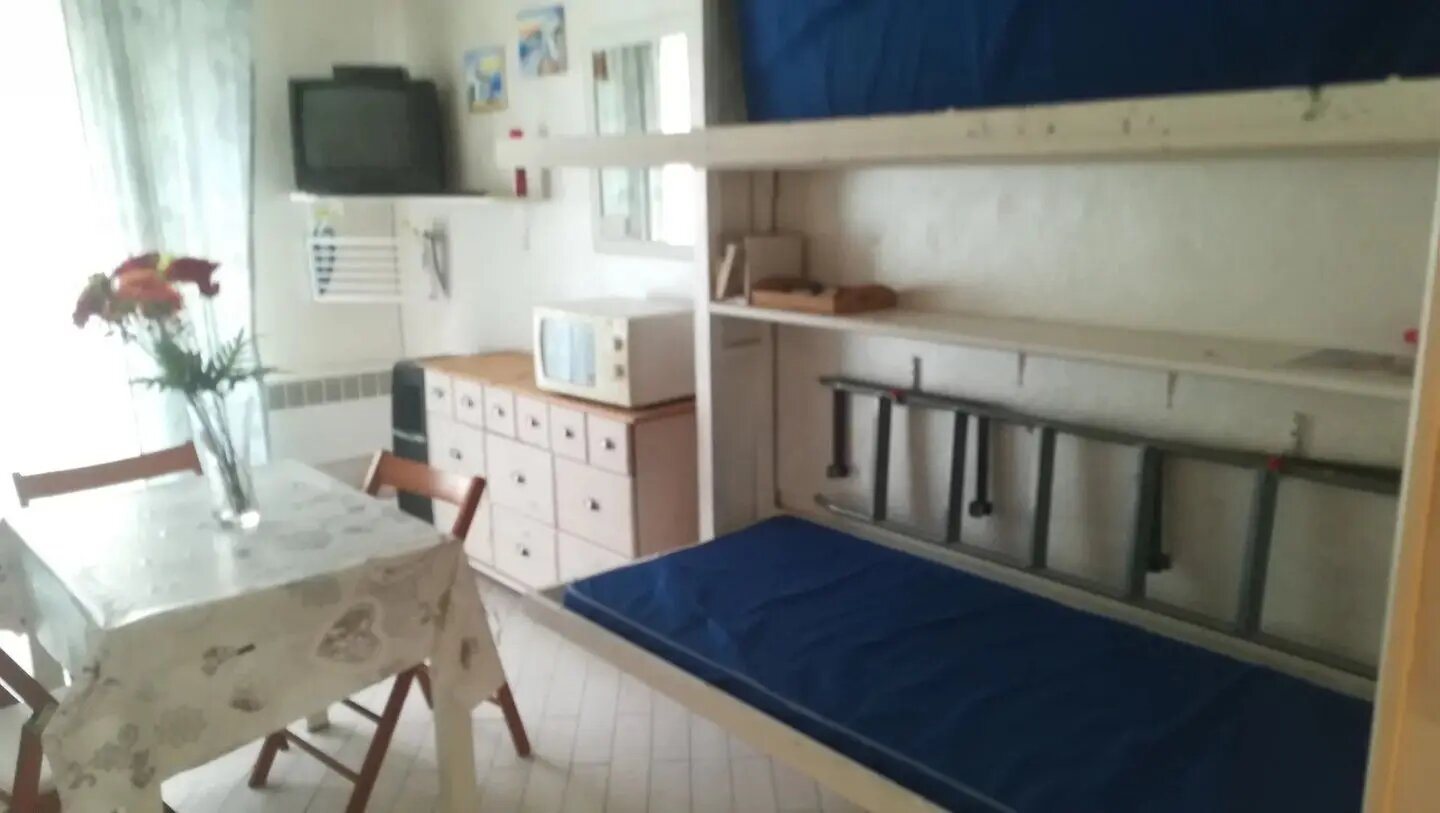 Appartement à louer, 23m², Menton