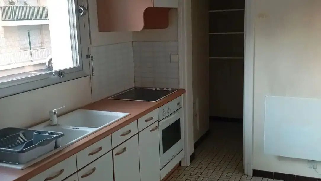 Appartement à louer, 70m², Reims