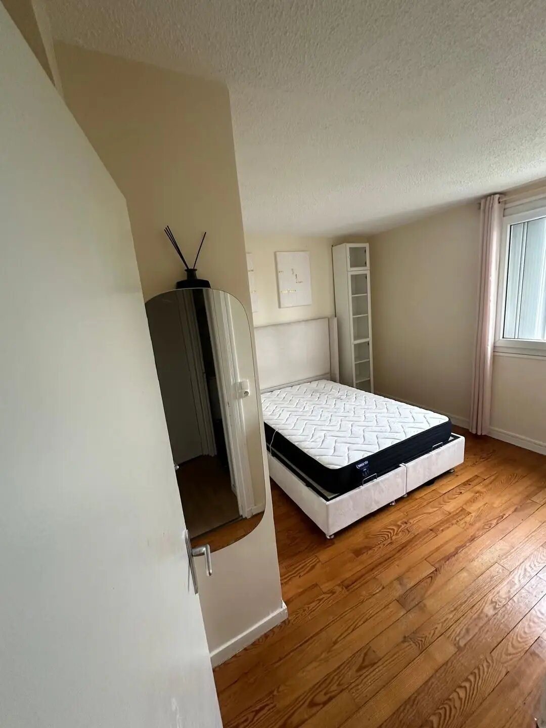 Appartement à louer, 70m², Montreuil