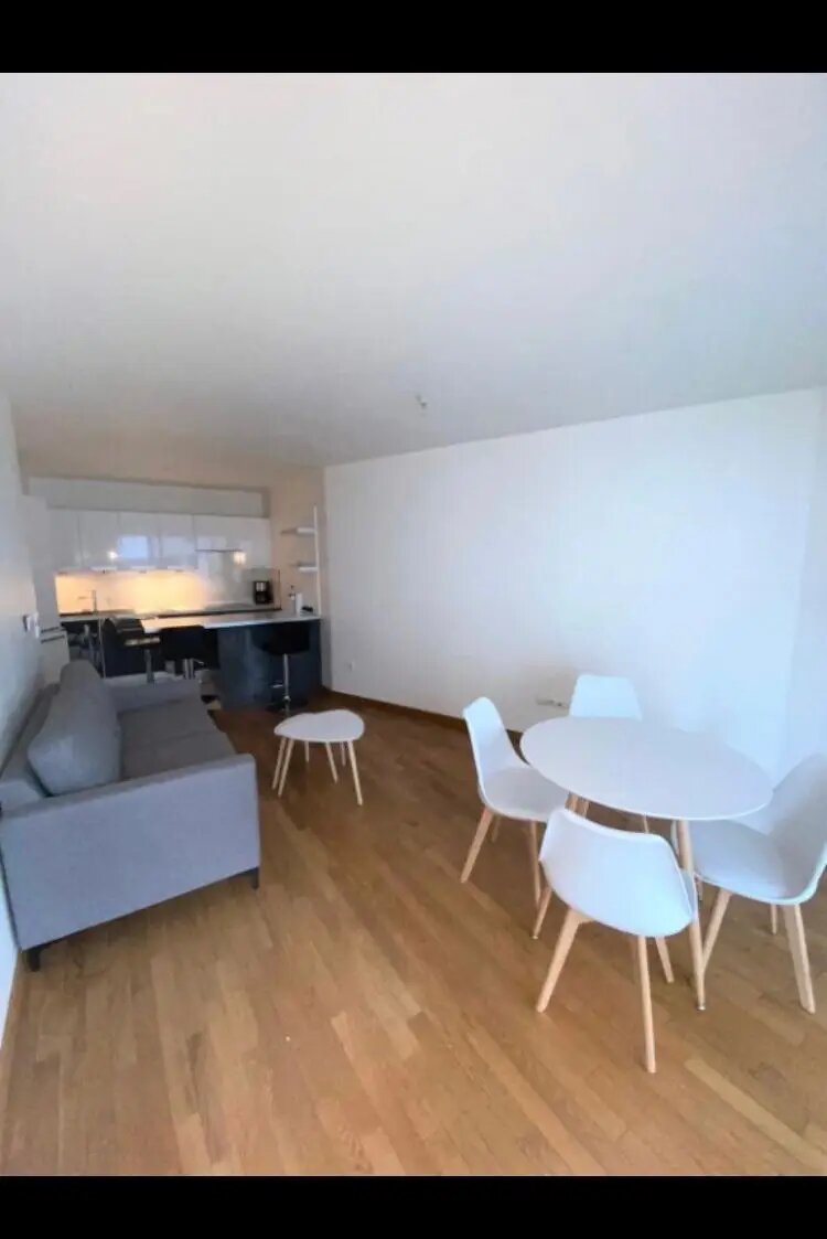 Appartement à louer, 65m², Issy-les-Moulineaux