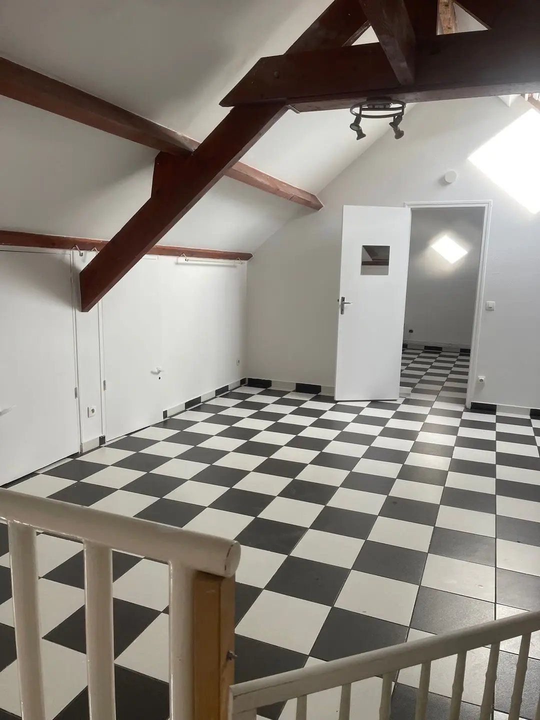 Appartement à louer, 47m², Massy