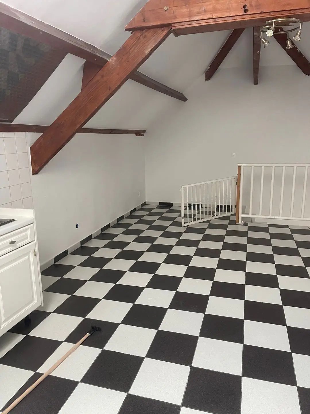 Appartement à louer, 47m², Massy