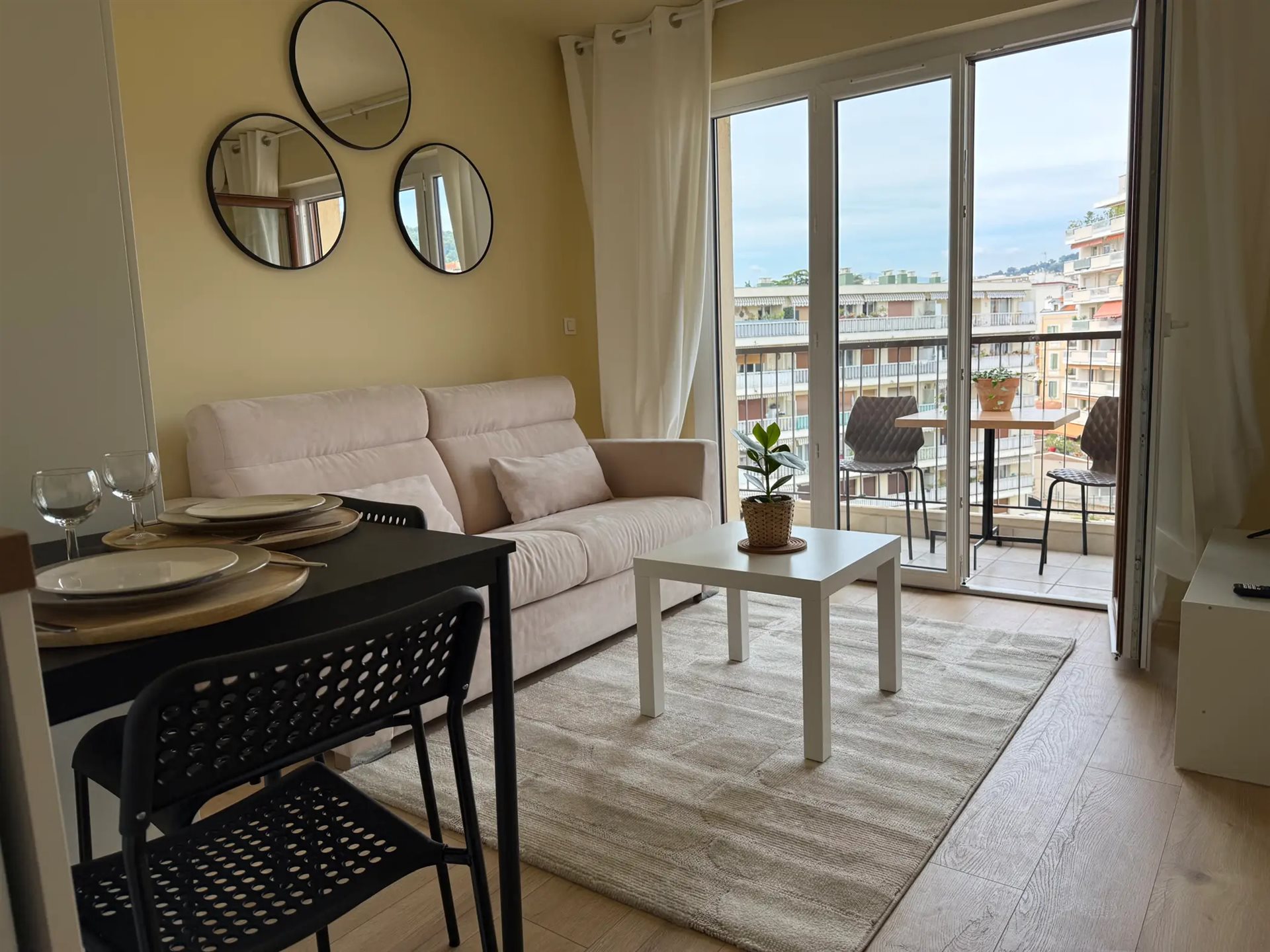 Appartement à louer, 16m², Cannes