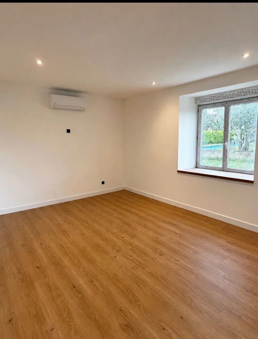 Maison à vendre, 140m², Estancarbon