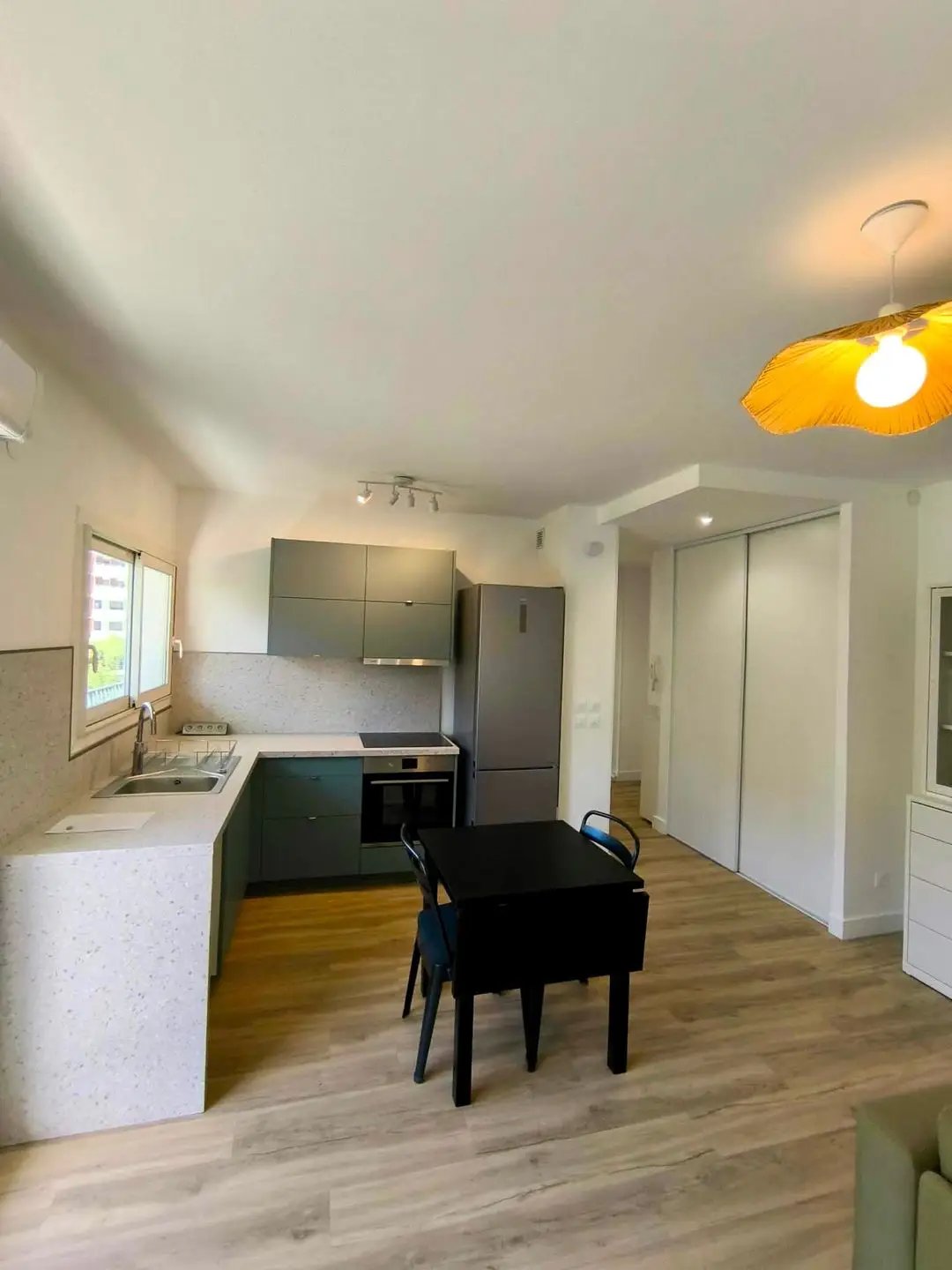 Appartement à louer, 41m², Bordeaux