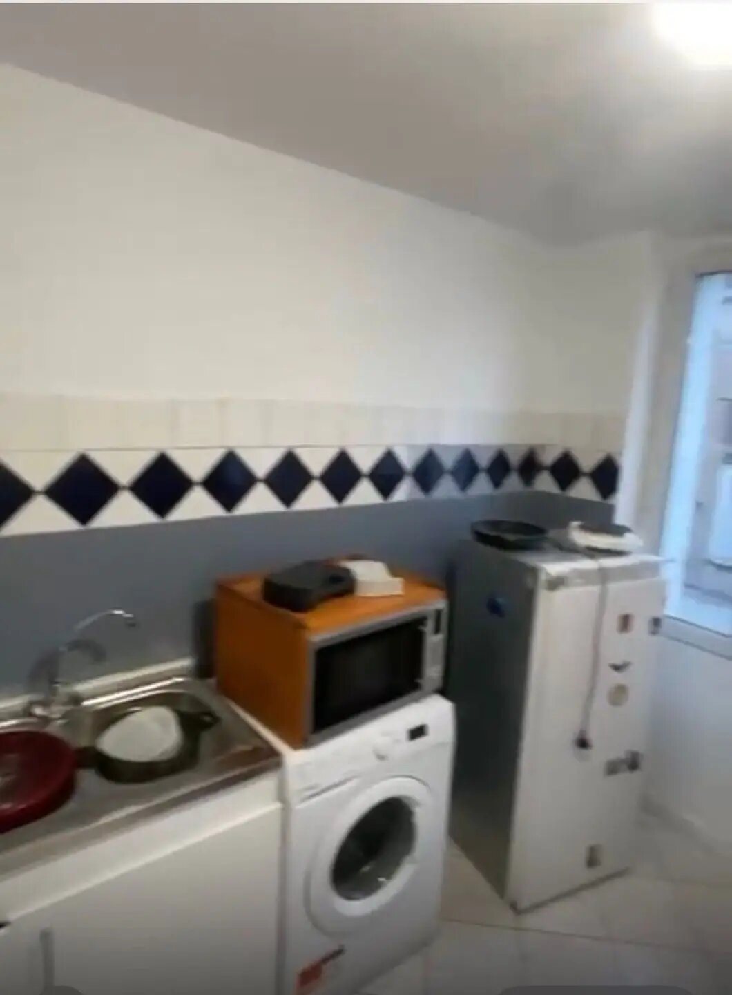 Appartement à louer, 28m², Marseille 15ème