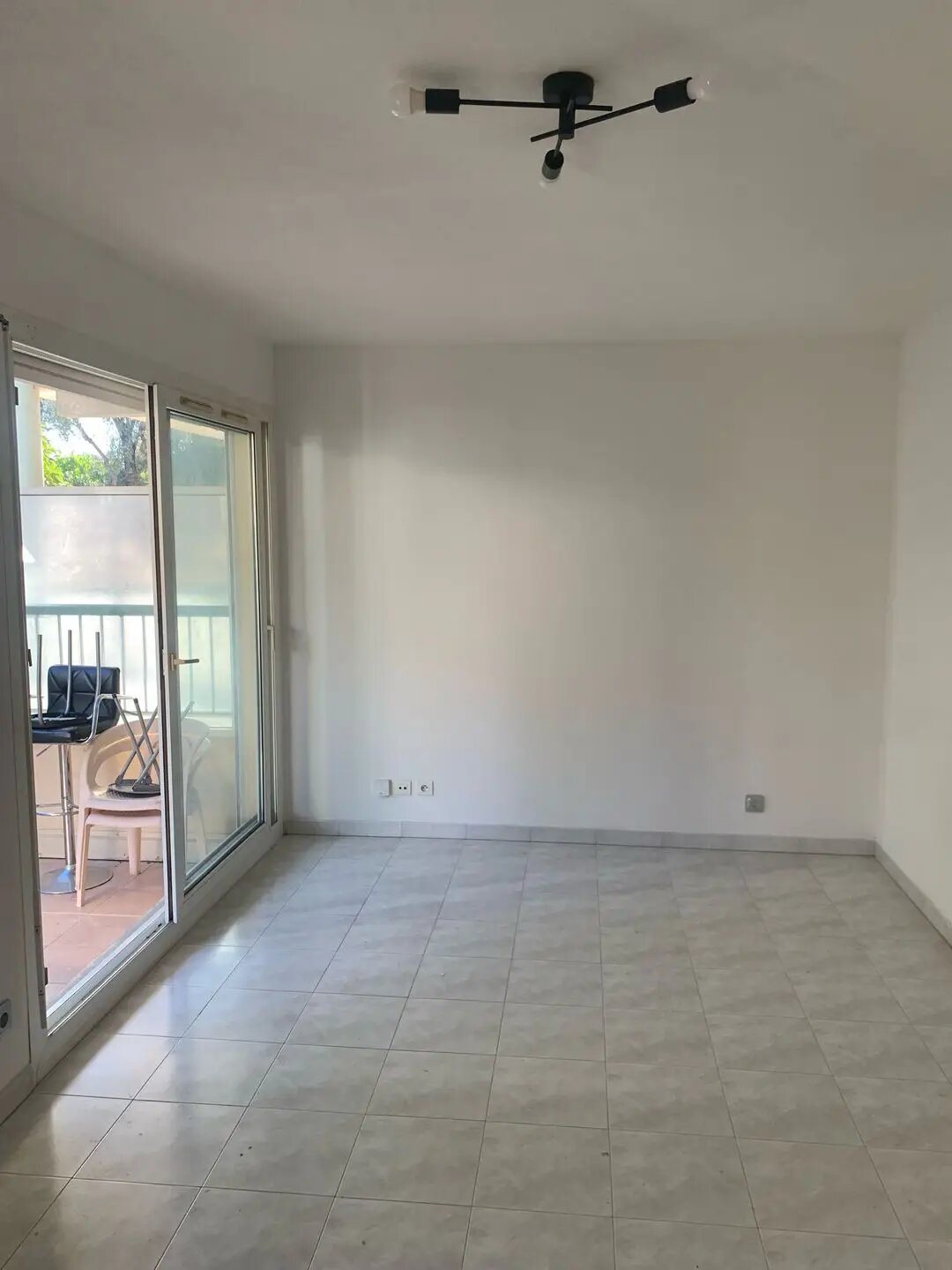 Appartement à louer, 20m², Saint-Laurent-du-Var
