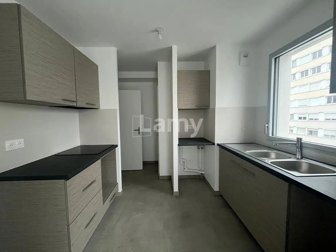 Appartement à louer, 97m², Chenôve